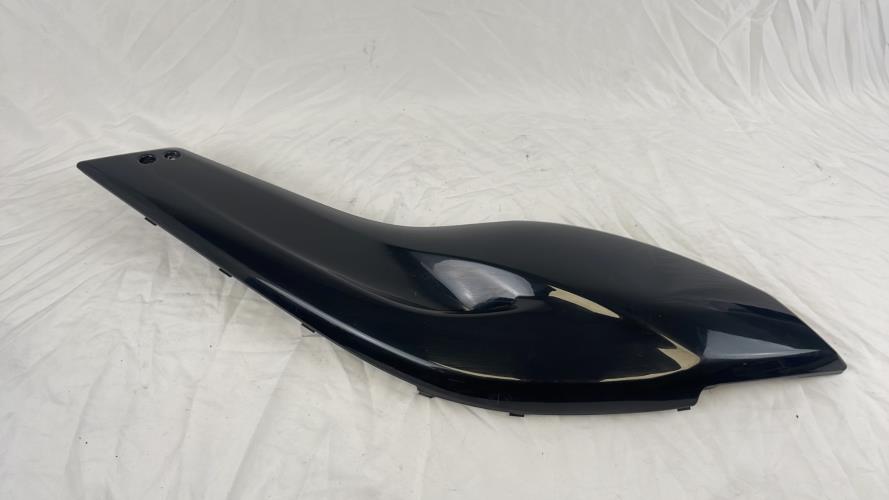 pièce détachée occasion Cache lateral droit YAMAHA