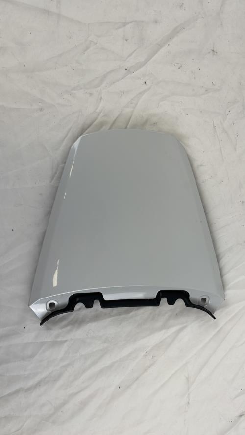 pièce détachée occasion Cache jonction coque arriere YAMAHA