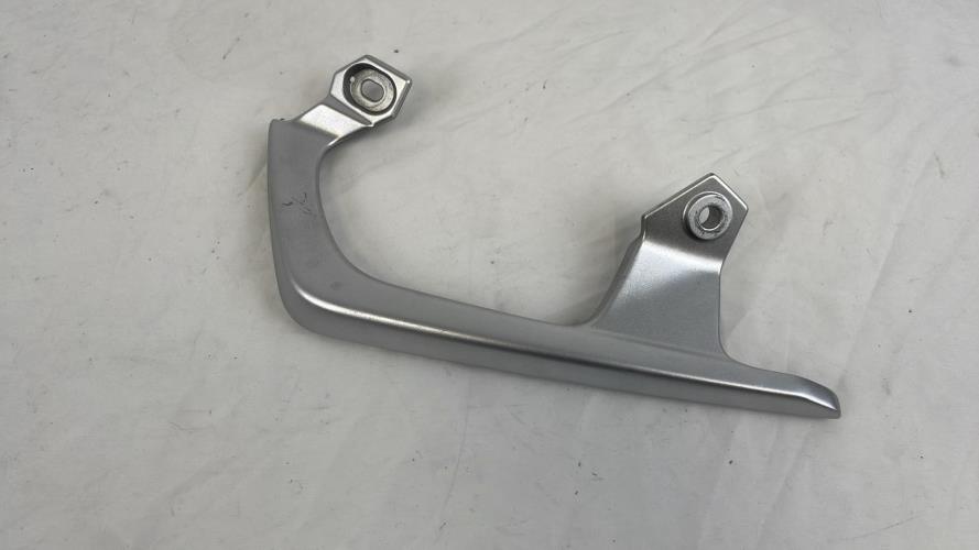 pièce détachée occasion Poignee arriere gauche YAMAHA