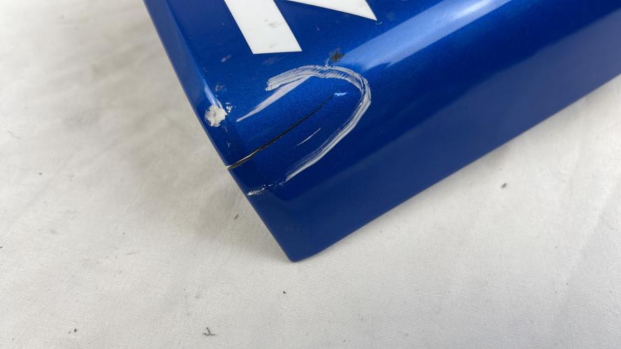 pièce détachée occasion Cache carenage ecope droite YAMAHA