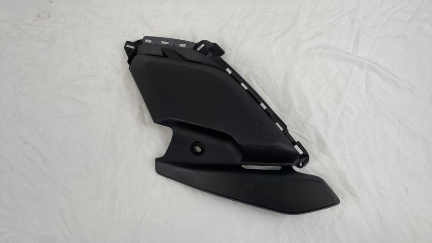 pièce détachée occasion Cache lateral gauche YAMAHA