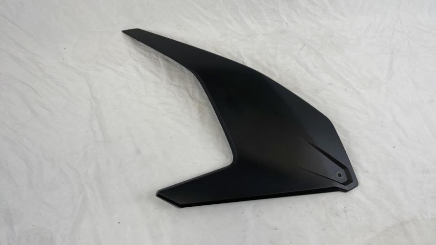 pièce détachée occasion Cache flanc de carenage gauche HONDA