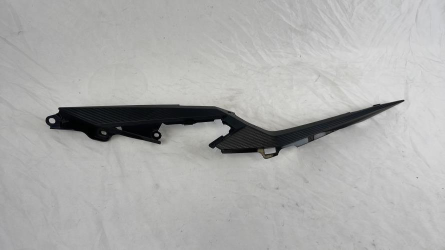 pièce détachée occasion Cache carenage coque arriere droit HONDA
