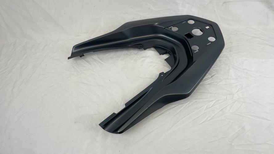 pièce détachée occasion Cache jonction coque arriere HONDA