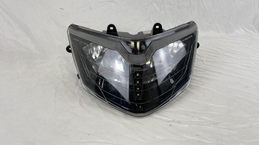 pièce détachée occasion Optique (feux)(phare) PIAGGIO