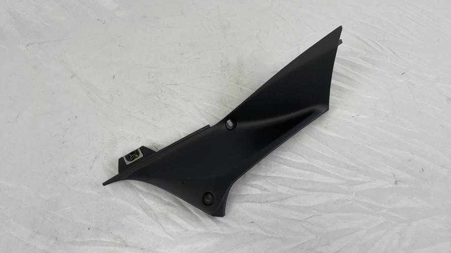 pièce détachée occasion cache carenage face avant gauche YAMAHA
