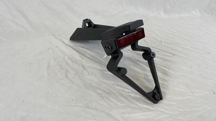pièce détachée occasion Support de plaque et eclairage APRILIA