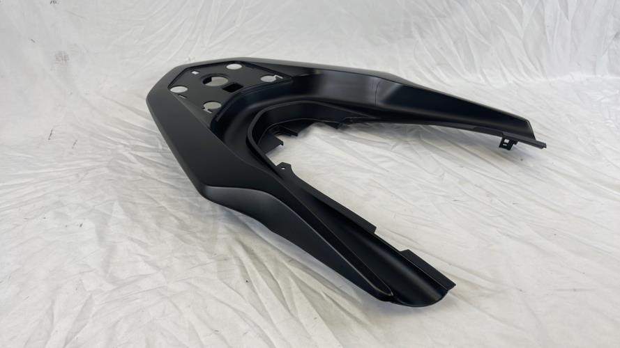 pièce détachée occasion Cache jonction coque arriere HONDA