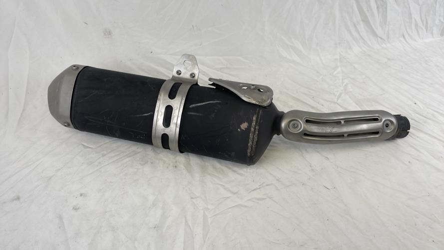 pièce détachée occasion Silencieux (echappement) YAMAHA