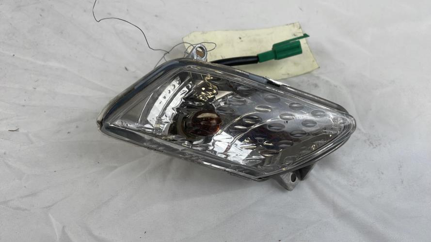 pièce détachée occasion Clignotant avant droit