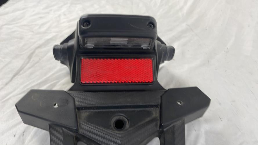 pièce détachée occasion Support de plaque et eclairage