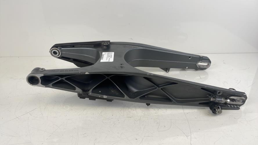 pièce détachée occasion Bras oscillant KTM