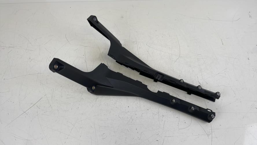 pièce détachée occasion Support garde boue arriere HONDA