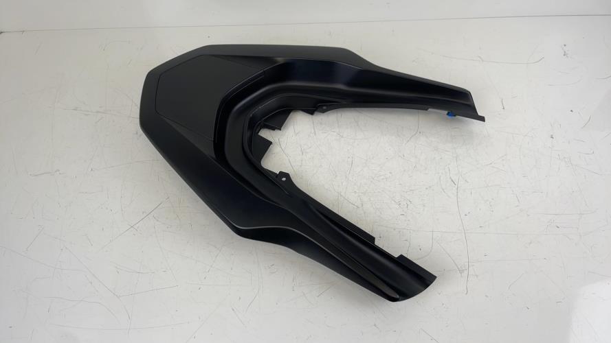 pièce détachée occasion Cache jonction coque arriere HONDA