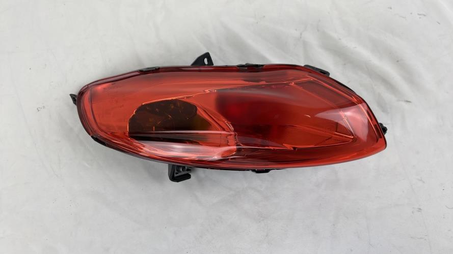 pièce détachée occasion Feu arriere gauche PIAGGIO