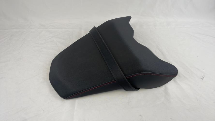 pièce détachée occasion Selle passager HONDA