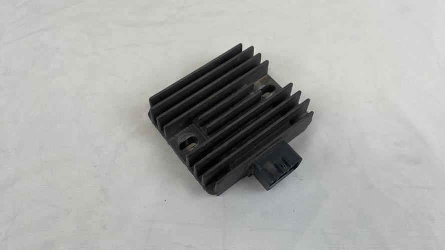 pièce détachée occasion Regulateur charge batterie KAWASAKI