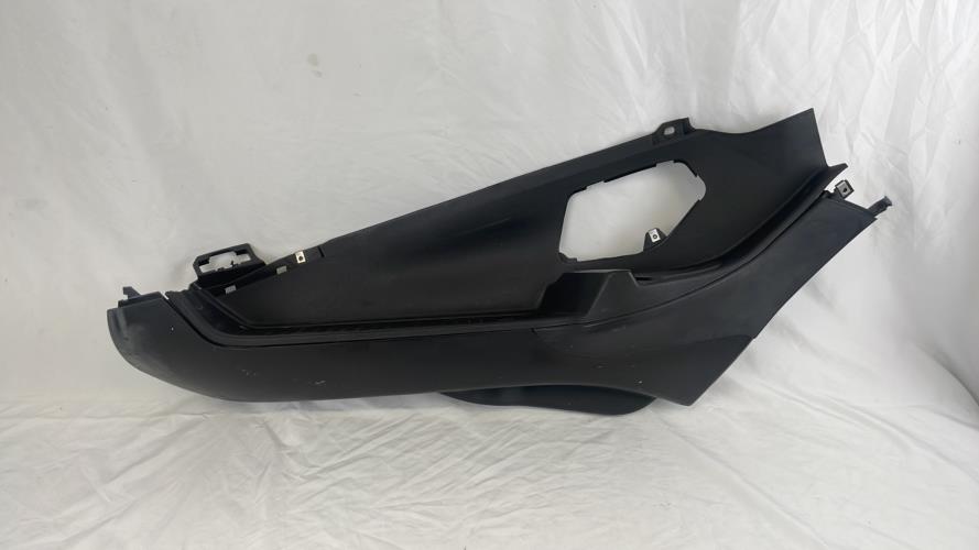 pièce détachée occasion Plancher marche pied gauche PIAGGIO