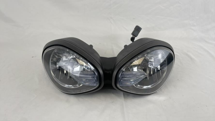 pièce détachée occasion Optique (feux)(phare) TRIUMPH