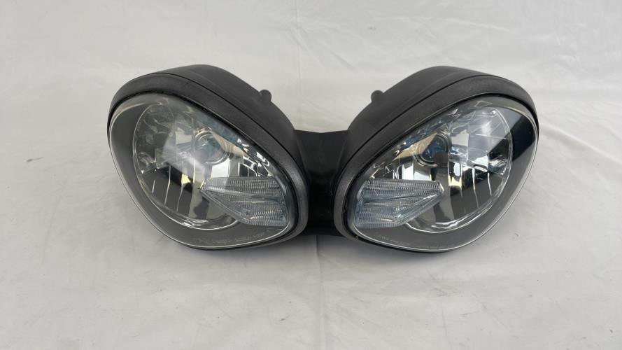 pièce détachée occasion Optique (feux)(phare) TRIUMPH
