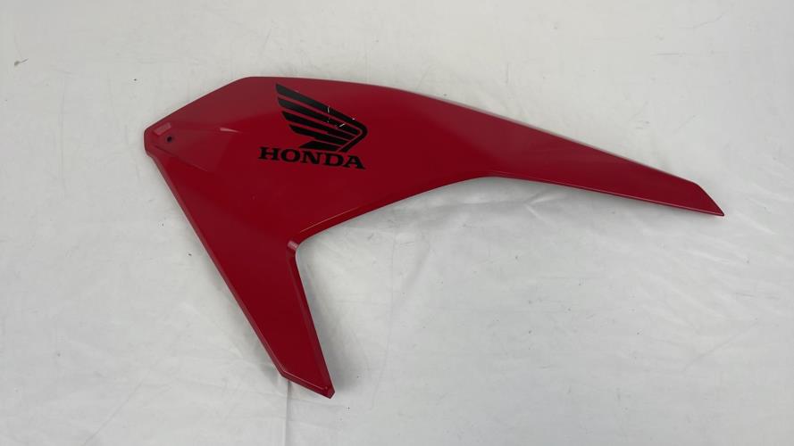 pièce détachée occasion Cache carenage ecope droite HONDA