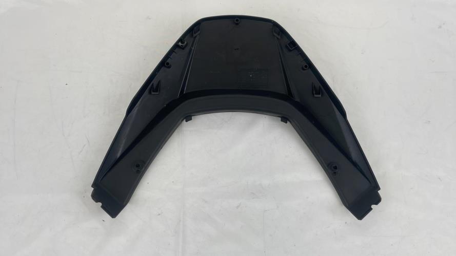 pièce détachée occasion Cache jonction coque arriere