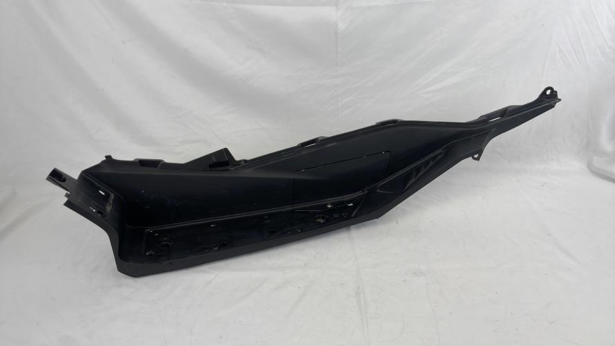 pièce détachée occasion Plancher marche pied gauche HONDA