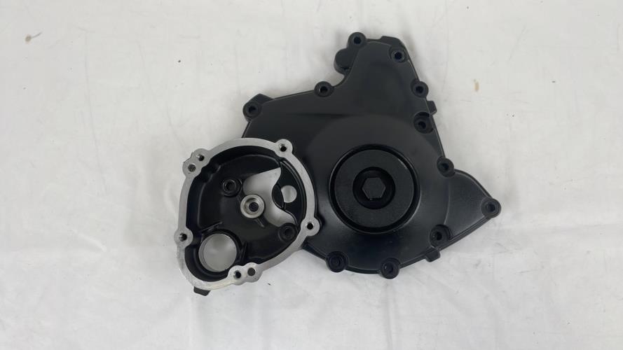 pièce détachée occasion Carter moteur droit TRIUMPH