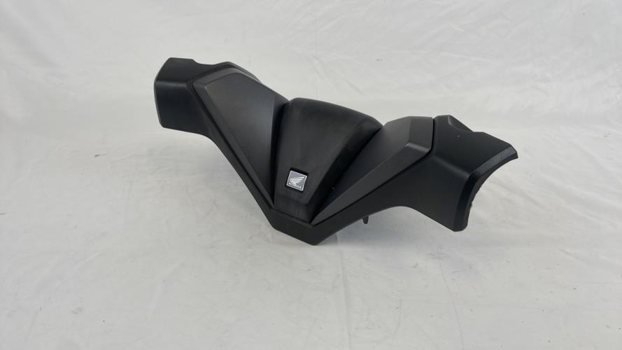 pièce détachée occasion Cache guidon superieur HONDA