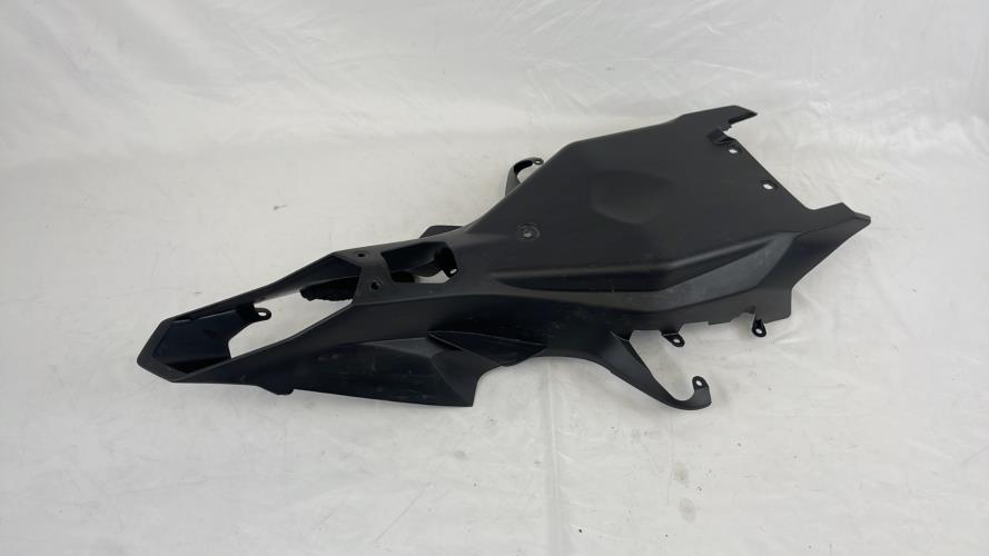 pièce détachée occasion Cache carenage coque arriere YAMAHA