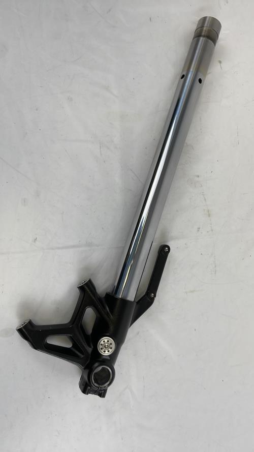 pièce détachée occasion Tube de fourche droit TRIUMPH