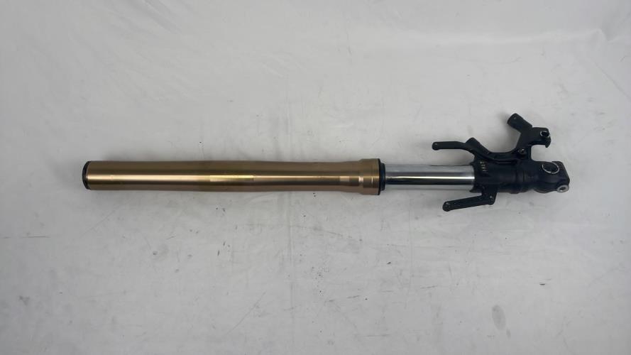 pièce détachée occasion Fourreau fourche droit HONDA
