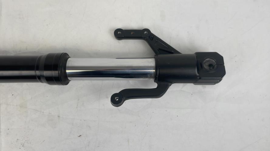 pièce détachée occasion Tube de fourche droit