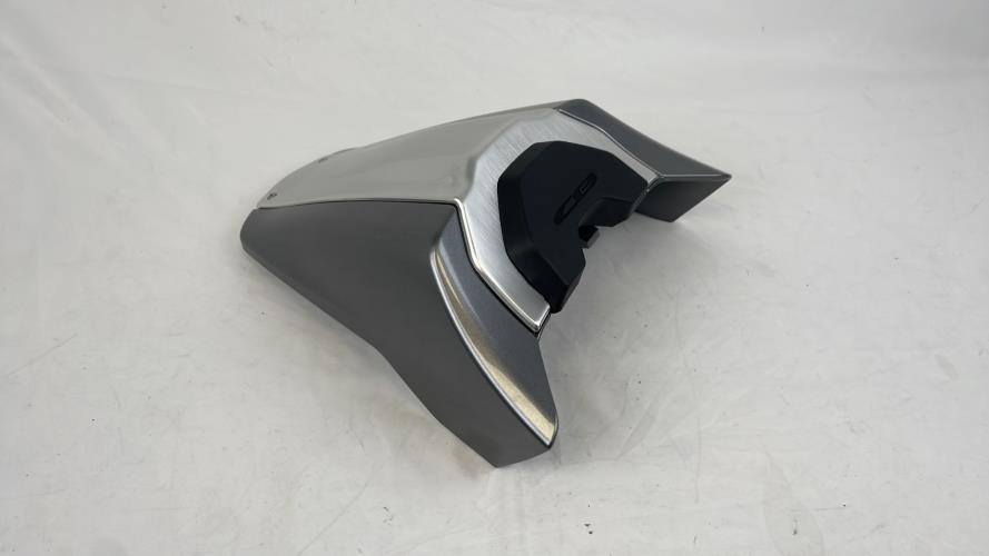pièce détachée occasion Capot de selle HONDA