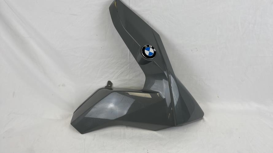 pièce détachée occasion Cache flanc de carenage droit BMW