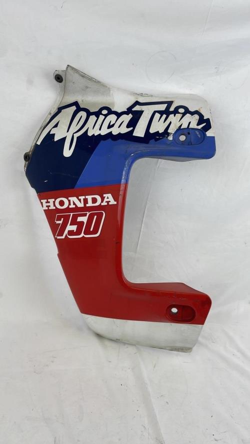 pièce détachée occasion Cache flanc de carenage gauche HONDA