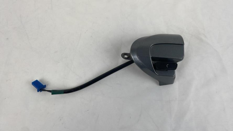 pièce détachée occasion Commodo droit YAMAHA
