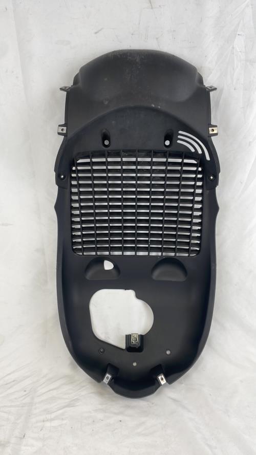 pièce détachée occasion Grille de radiateur PIAGGIO