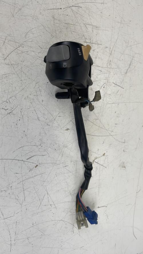 pièce détachée occasion Commodo gauche YAMAHA