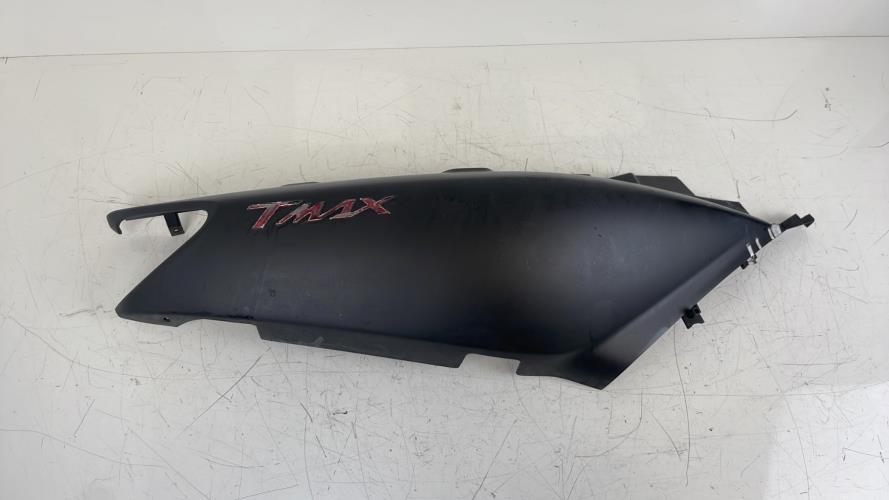 pièce détachée occasion Cache carenage coque arriere droit YAMAHA