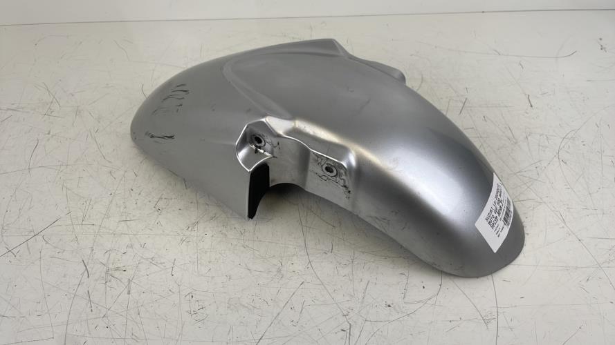 pièce détachée occasion Garde boue avant SUZUKI