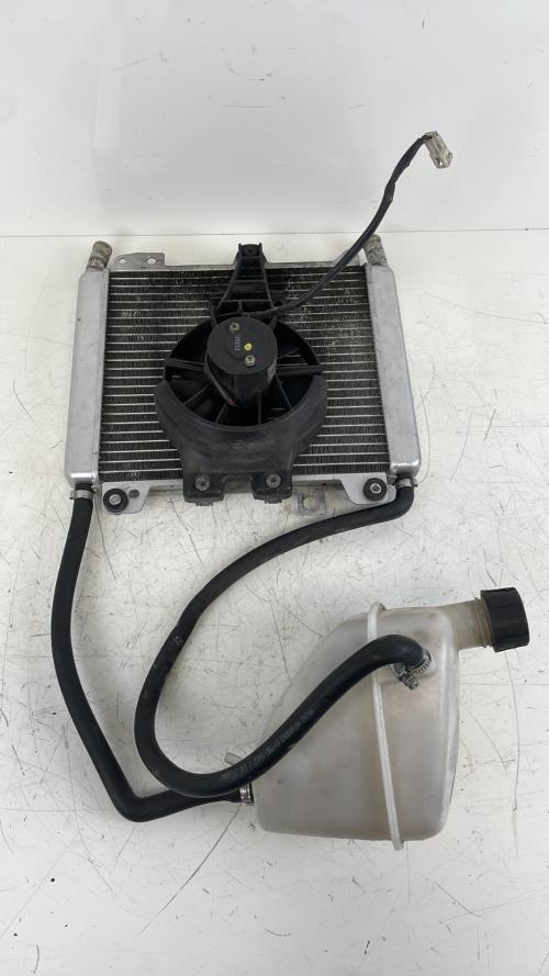 pièce détachée occasion Radiateur eau PIAGGIO