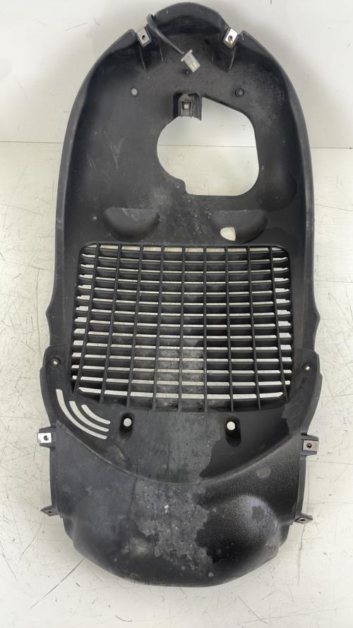 pièce détachée occasion Grille de radiateur PIAGGIO