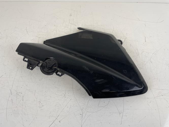 pièce détachée occasion cache carenage face avant gauche YAMAHA