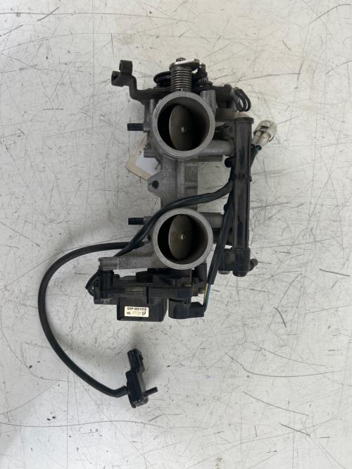 pièce détachée occasion Rampe d'injection KAWASAKI
