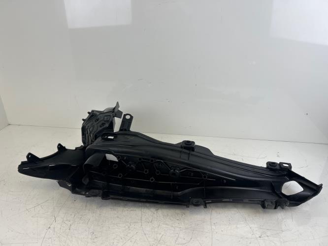 pièce détachée occasion Plancher marche pied droit YAMAHA