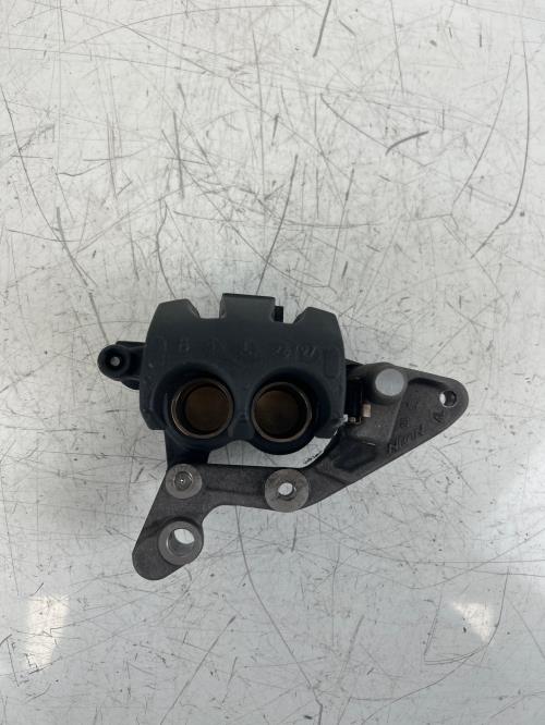 pièce détachée occasion Etrier de frein avant HONDA