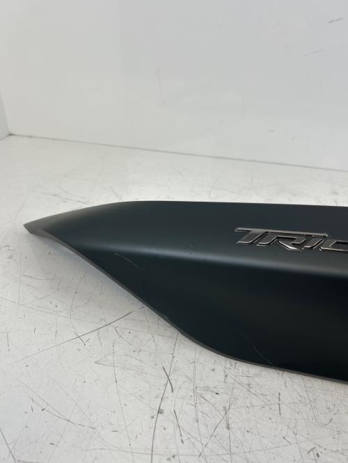 pièce détachée occasion Cache lateral droit YAMAHA