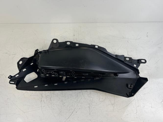 pièce détachée occasion Plancher marche pied droit YAMAHA
