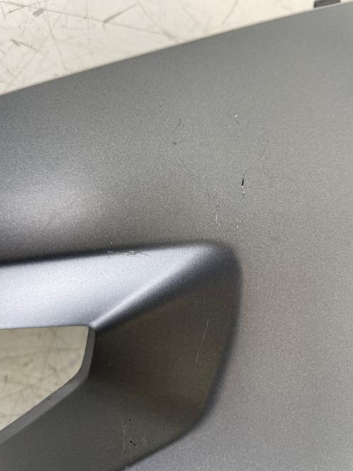 pièce détachée occasion Cache flanc de carenage droit BMW